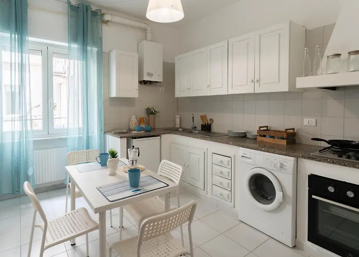 Da Amare - Centro Алассио